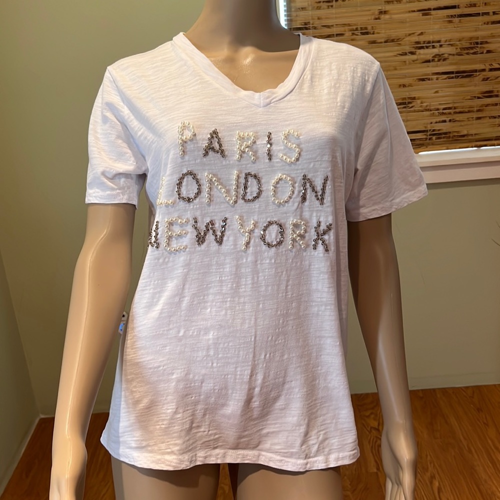 Noble White Graphic Embellished T-shirt Beads & Pearls Size L